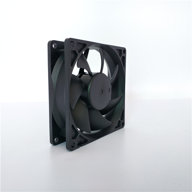 90mm 9225 high cfm 240v EC axial fan