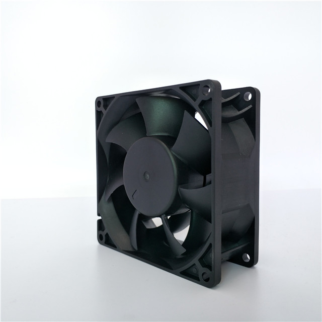 92x92x38mm 92mm 9238 220v 60Hz EC axial fan from China 